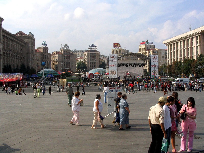<b>Pomarańczowa Rewolucja</b> została zapoczątkowana tutaj - <b>Plac Niepodległości, ...