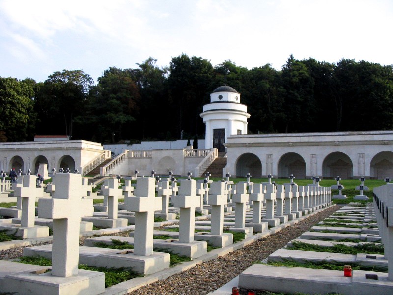 <b>Cmentarz Orląt Lwowskich<b> Lwów